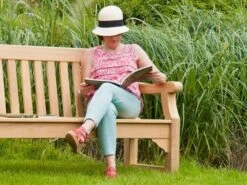 Roble Holzbank Royal Park 244cm Sechssitzer 7 Roble Holzbank Royal Park 244cm Sechssitzer -Gartenmöbel Verkäufe alexander rose roble royal park gartenbank ambientebild klein 627x627