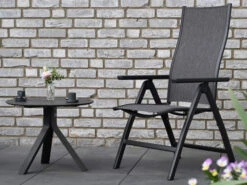 Aluminium Klappsessel Ascanio Anthrazit|dark-smoke 16 Aluminium Klappsessel Ascanio Anthrazit|dark-smoke -Gartenmöbel Verkäufe alu klappsessel ascanio anthrazit ambientebild 2 627x627