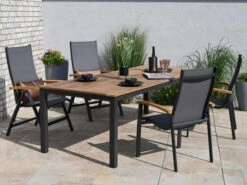 Alu Teak Gartenstuhl Stapelsessel Verona Anthrazit -Gartenmöbel Verkäufe alu teakholz stapelsessel garten stapelstuhl verona ambientebild 2 627x627 1