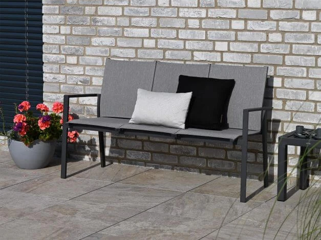 Aluminium Gartenbank Leona 3-Sitzer Anthrazit|light-smoke 5 Aluminium Gartenbank Leona 3-Sitzer Anthrazit|light-smoke – Bild 3