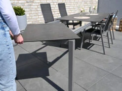 Ausziehtisch Rivero Edelstahl Graphit 180/240x100cm -Gartenmöbel Verkäufe ausziehtisch rivero rotationsauszug edelstahl graphit keramik detailbild 2 627x627