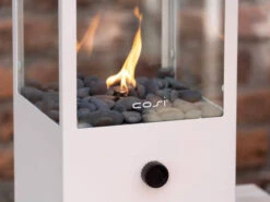 Tischfeuer Cosiscoop Dome White -Gartenmöbel Verkäufe cosiscoop dome white tischfeuer ambientebild 2 627x627