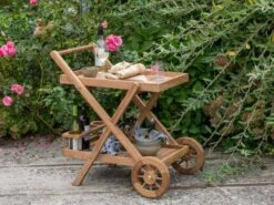 Servierwagen Teakholz Woodie Mit Abnehmbarem Tablett -Gartenmöbel Verkäufe devries woodie teakholz servierwagen butler 66146 ambientebild 627x627