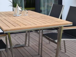 Kufen Gartentisch Volterra Teakholz Edelstahl Brushed -Gartenmöbel Verkäufe edelstahl kufen gartentisch volterra teakholz detailbild ambiente 627x627