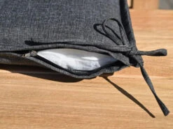 2-Sitzer Bankauflage Venice Royal Black 110x50cm 5 2-Sitzer Bankauflage Venice Royal Black 110x50cm -Gartenmöbel Verkäufe gartenbank auflage bankauflage venice royal black detailbild 627x627