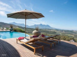 TEAKWOOD Individual Sonnenschirm Stoffqualität 4 21 TEAKWOOD Individual Sonnenschirm Stoffqualität 4 -Gartenmöbel Verkäufe glatz holz sonnenschirm teakwood ambientebild 3 627x627