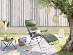 Lafuma Relaxliege Futura XL BeComfort® Olive Green 10 Lafuma Relaxliege Futura XL BeComfort® Olive Green -Gartenmöbel Verkäufe lafuma futura becomfort relaxliege olive green ambientebild 2 627x627 1
