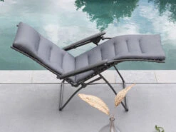 Lafuma Relaxliege Evolution BeComfort® Silver -Gartenmöbel Verkäufe lafuma relax evolution becomfort silver ambientebild 2021 627x627