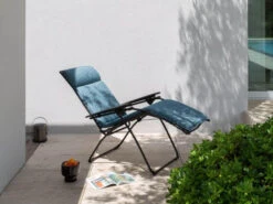 Lafuma Relax Liege Evolution Sunbrella® Cobalt -Gartenmöbel Verkäufe lafuma relaxliege evolution sunbrella cobalt ambientebild 1 627x627