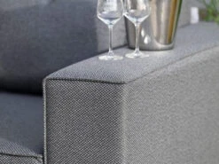 Outdoorstoff Eck Loungeset Chelsea Agora® Senda Graphito -Gartenmöbel Verkäufe outdoorstoff lounge set gartenmoebel ecklounge chelsea ambientebild 2 627x627