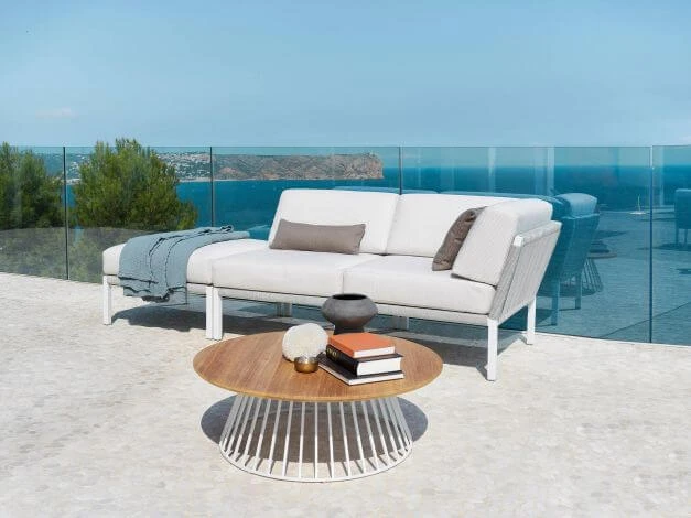 Club Lounge White Hocker Inkl. Polster 7 Club Lounge White Hocker Inkl. Polster – Bild 5