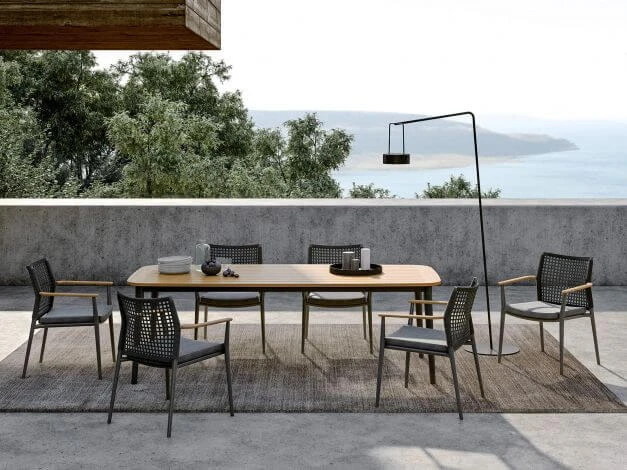 Vera Stapelsessel Anthracite Mit Teak-Armlehne Inkl. Kissen 6 Vera Stapelsessel Anthracite Mit Teak-Armlehne Inkl. Kissen – Bild 4