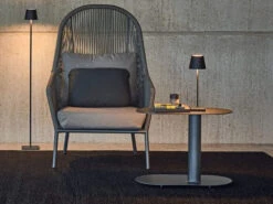 Wing Beistelltisch Alu Anthracite 66x33x50cm -Gartenmöbel Verkäufe solpuri wing beistelltisch aluminium anthracite ambientebild 2 627x627