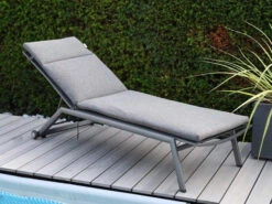 Sonnenliegen Auflage Venice Royal Black 200x57cm -Gartenmöbel Verkäufe sonnenliegen auflage venice royal black ambientebild 627x627