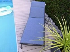 Sonnenliegen Auflage Venice Royal Blue 200x57cm -Gartenmöbel Verkäufe sonnenliegen auflage venice royal blue ambientebild 1 627x627