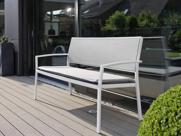 Allround 2,5-Sitzer Bank Alu Weiß Mit Textilenbezug Silber 4 Allround 2,5-Sitzer Bank Alu Weiß Mit Textilenbezug Silber – Bild 2