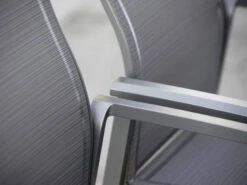 Stapelsessel Kari Hoch Alu Anthrazit Textilenbezug Karbon 16 Stapelsessel Kari Hoch Alu Anthrazit Textilenbezug Karbon -Gartenmöbel Verkäufe stern kari anthrazit karbon ambientebild 3 627x627 1