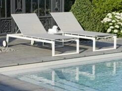 Robin Rollenliege Alu Weiß Mit Textilenbezug Silber -Gartenmöbel Verkäufe stern robin rollenliege alu textilen weiss silber 417688 ambientebild 2 627x627