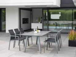 Stapelsessel Kari Alu Graphit Mit Textilenbezug Silbergrau -Gartenmöbel Verkäufe stern stapelsessel kari graphit silbergrau ambientebild 627x627