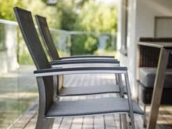 Stapelsessel Mika Edelstahl Textilenbezug Leinen Grau -Gartenmöbel Verkäufe stern stapelsessel mika ambientebild 2 627x627